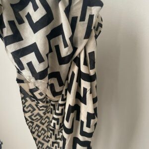 Foulard Géométrique