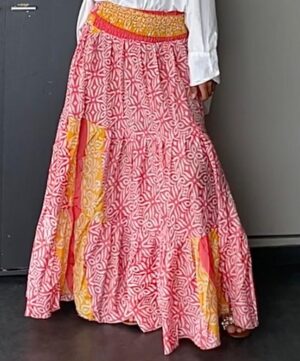 Jupe longue Boho 
70% Soie / 30% Viscose