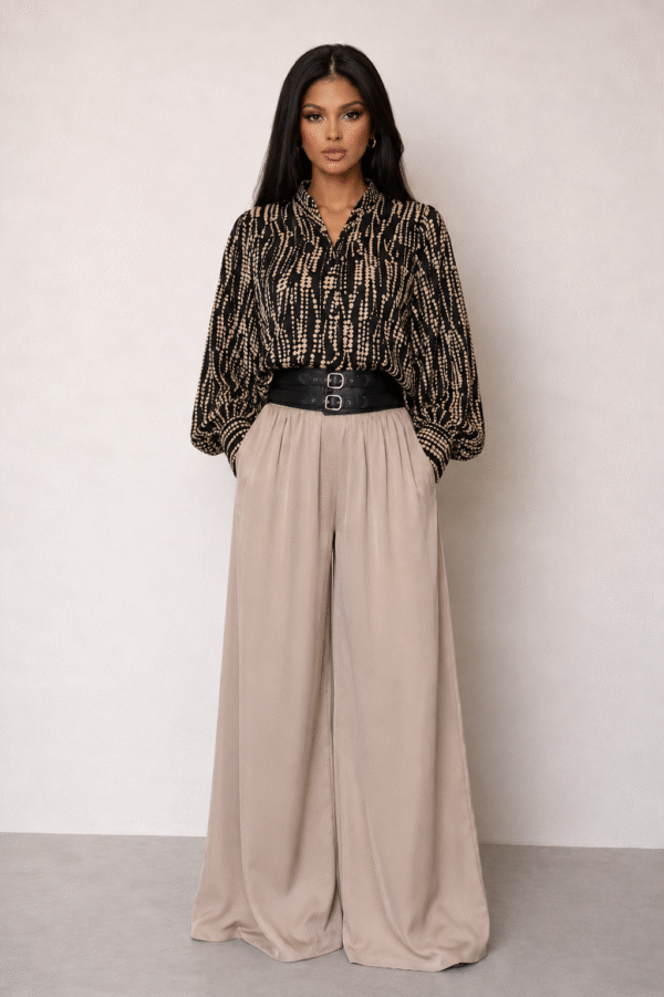 c97894d0-90f9-4de3-af31-2cc9daba5ac3 Pantalon fluide